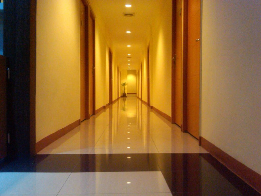 بونتِياناك Green Leaf Inn المظهر الخارجي الصورة